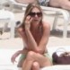Jen se fait bronzer