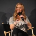 Lisa Kudrow: Apple Store